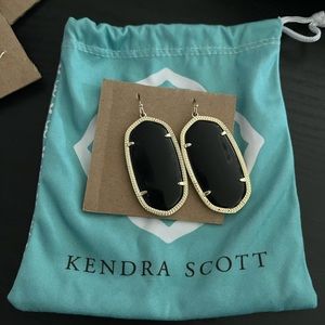 Kendra Scott Danielle earrings